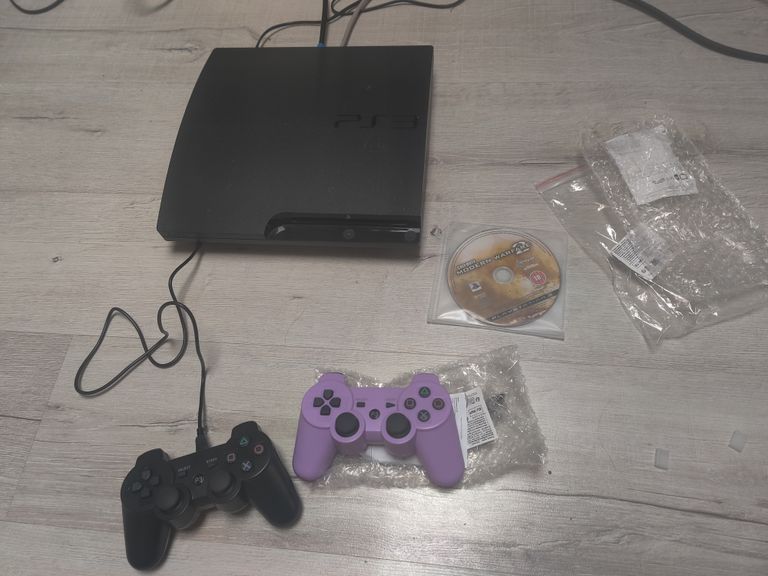 Купити Sony playstation 3 slim 250gb Б/У