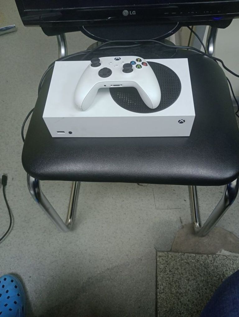 Оголошення Microsoft Xbox Series S 512GB (889842651386) Б/У