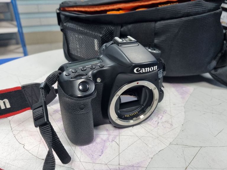 Объявление Canon EOS 70D body Б/У