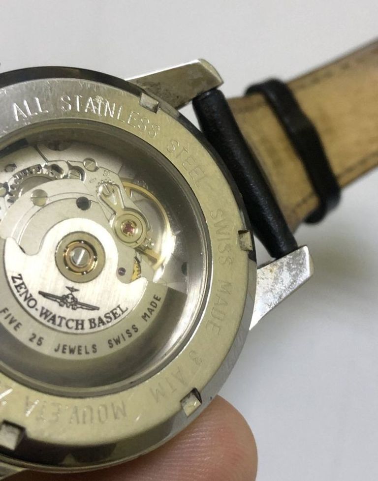 Дешево Zeno-Watch Basel 6554 з ломбарду