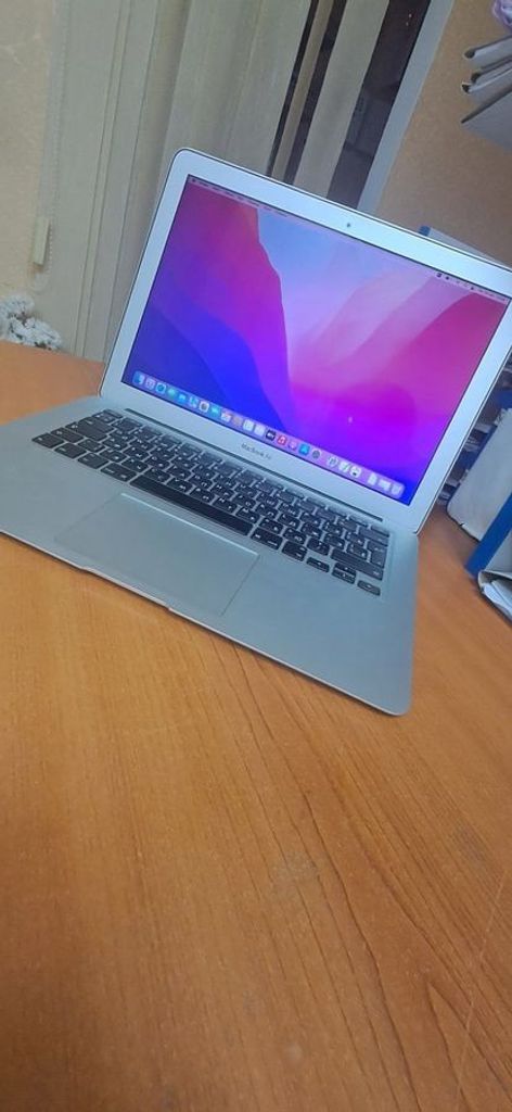 Купить Apple a1466/core i5 1,8 ghz/ram 8gb/ssd 120gb/hd graphics 6000 Б/У