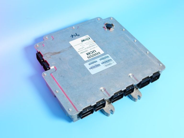 Дешиво New Holland T8.390, T8040, T8050, Case Magnum 340, MX с ломбарда