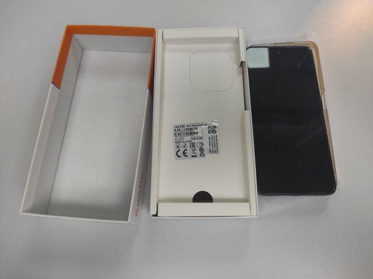 Оголошення Tecno spark 20c bg7n 4/128gb Б/У