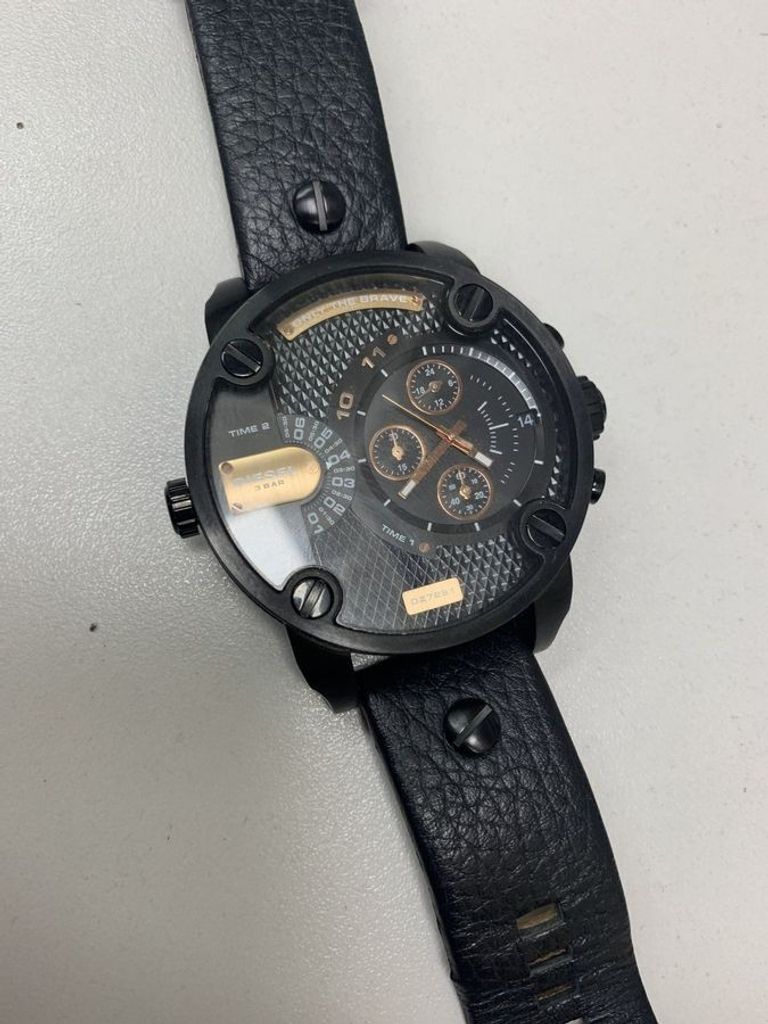 Купить Diesel dz7291 Б/У