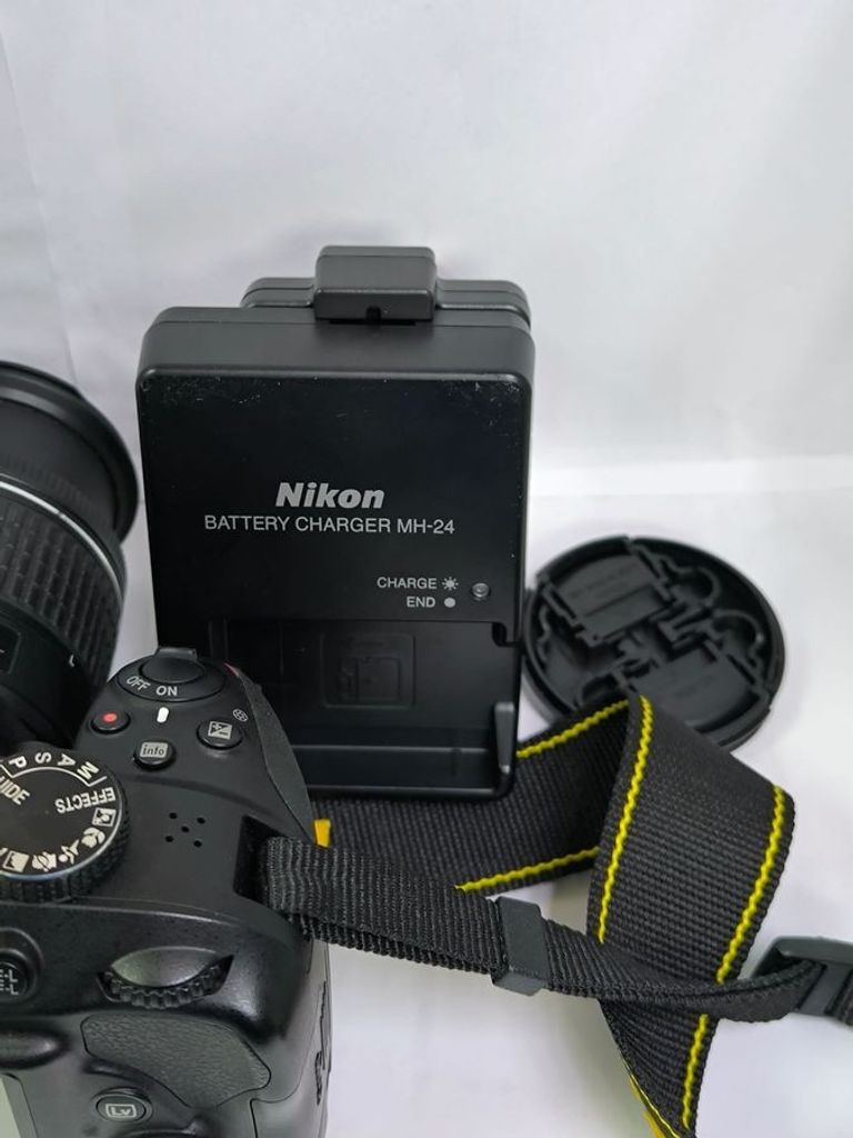 Nikon D5000 + Nikkor AF-S DX 18-55mm 1:3.5-5.6G ED Код:01-200797889. Изображение 5