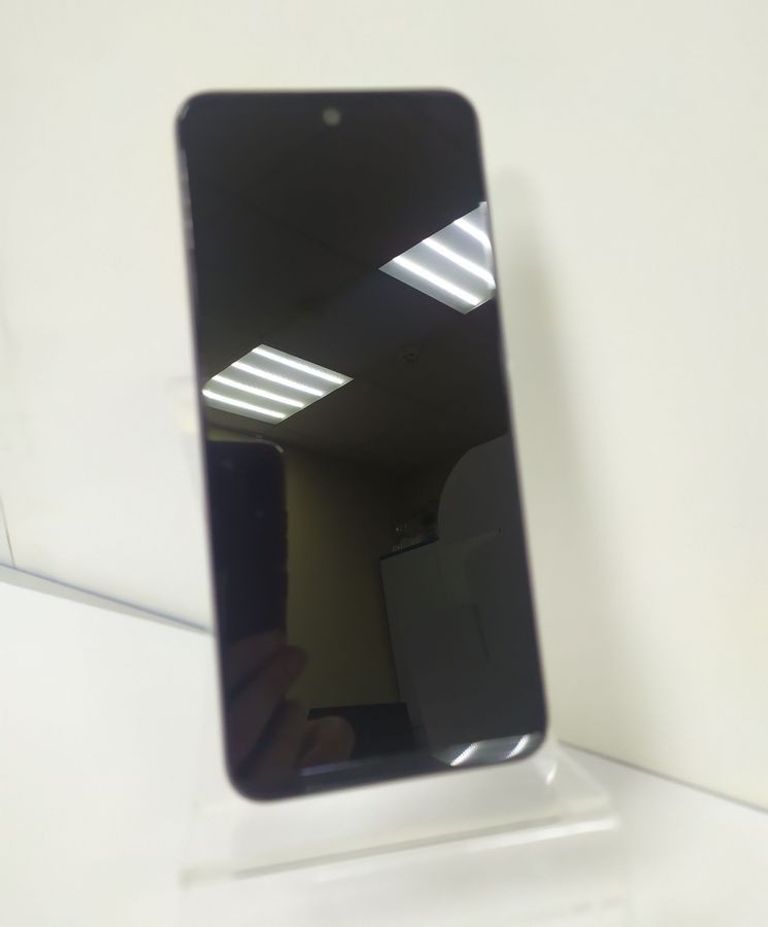 Дешево Infinix Hot 50 Pro 8/256GB Glacier Blue з ломбарду