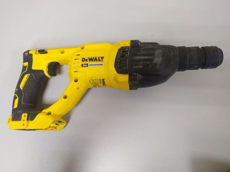 Розпродаж Dewalt DCH133N, продавець Техноскарб