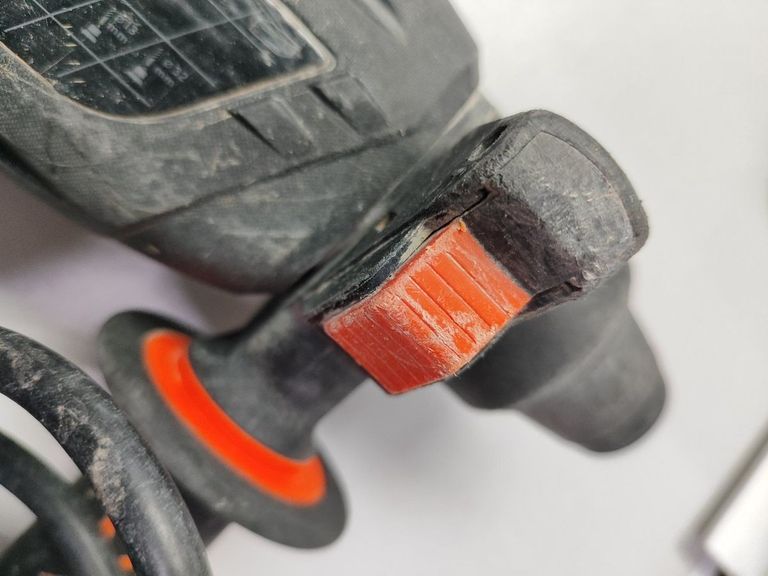 Дешево Dnipro-M rh-100 з ломбарду