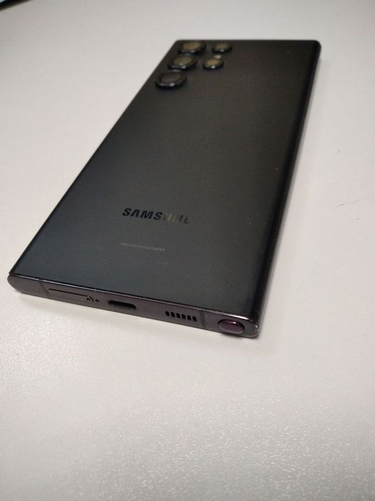 Объявление Samsung galaxy s22 ultra sm-s908b 12/256gb Б/У
