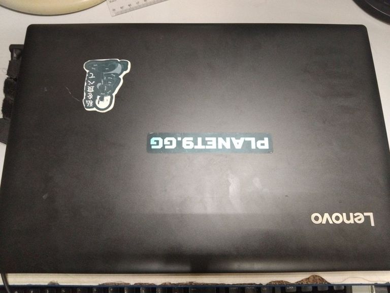 Дешиво Lenovo 15/core i3 7020u ddr3/8gb ddr2/hdd 500 gb/ssd *відсутній/geforce mx150 4gb с ломбарда