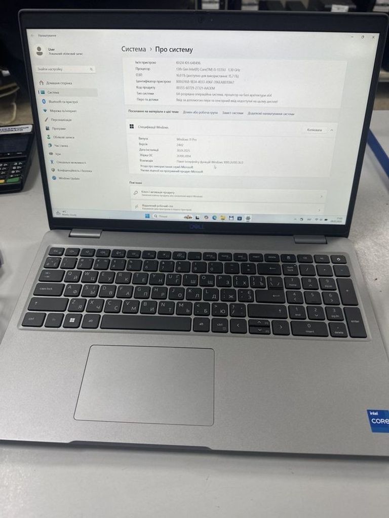 Купить Dell latitude 5540/дисплей: 15,6/процесор: intel core i5-1335u/1,3 ггц/озп:16 гб/ssd: 256 гб Б/У