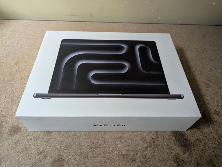 Apple macbook pro 14" late 2024 Код:01-200811684. Изображение 10