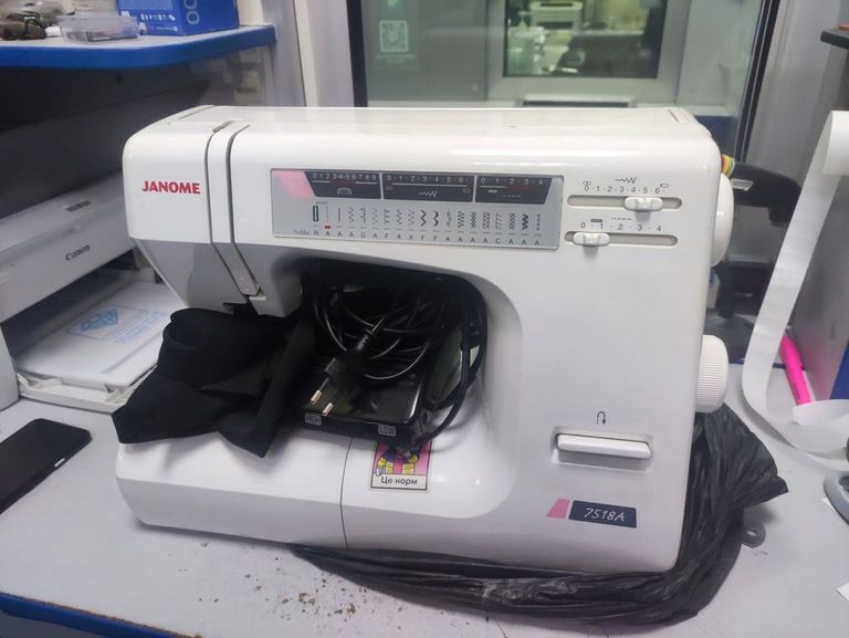 Купить Janome 7518A Б/У