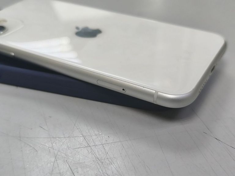 Apple iphone 11 64gb Код:01-200817077. Зображення 14