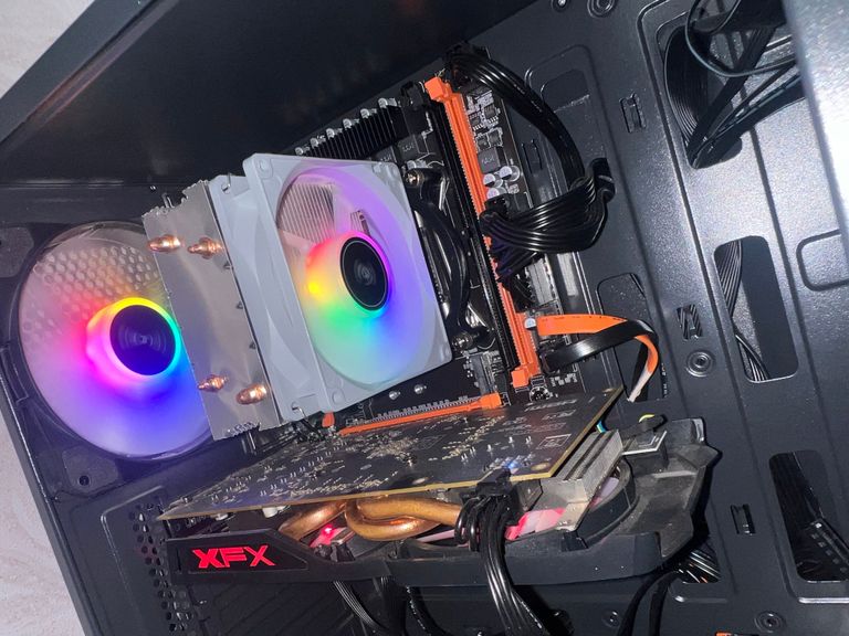 Дешиво GAMING PC с ломбарда