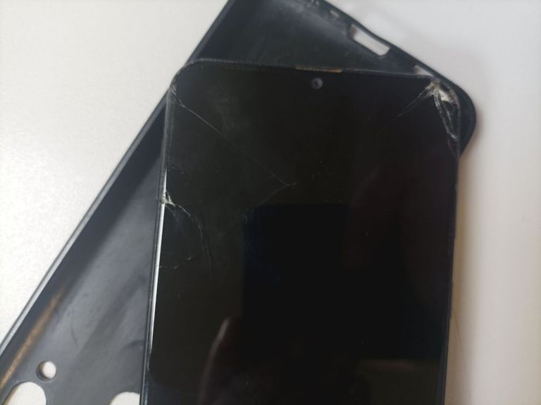 Розпродаж Samsung galaxy m20 4/64gb, продавець Техноскарб