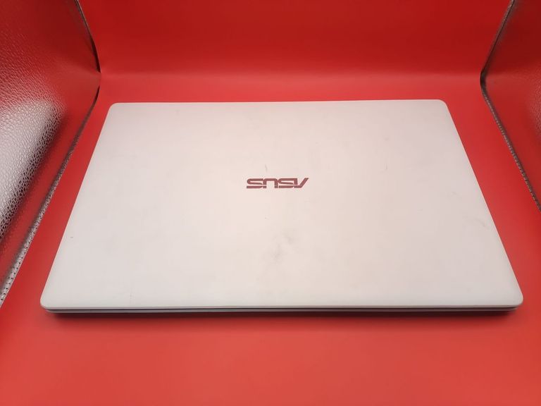 Объявление Asus 15/celeron 1007u ddr3/4gb ddr3/hdd 500 gb/ssd *відсутній/*інтегрована Б/У