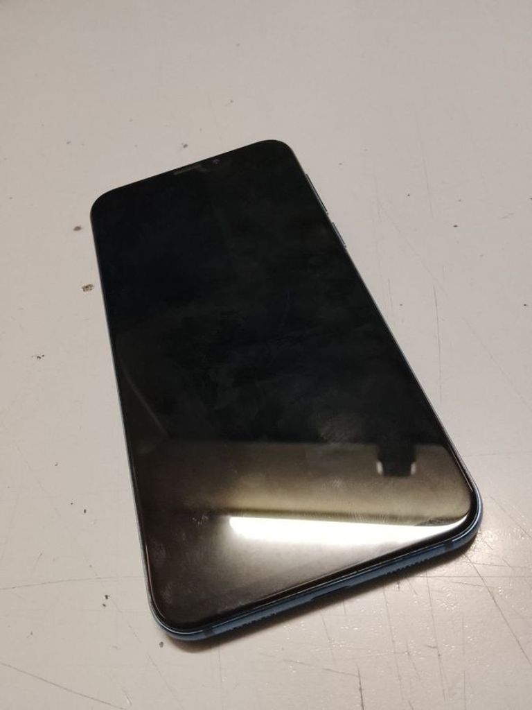 Купити Meizu X8 4/64GB Black Б/У