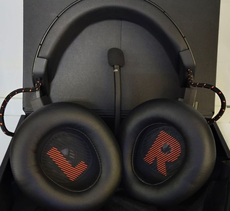 Розпродаж Jbl quantum 610, продавець Техноскарб