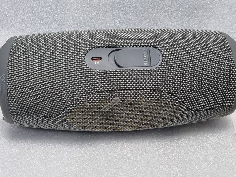 Дешево Jbl charge 5 з ломбарду