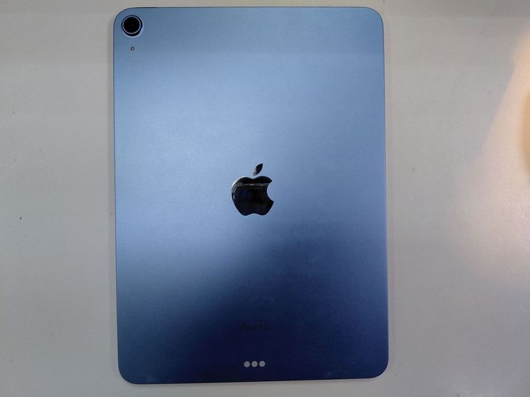 Объявление Apple ipad air 2022 wi-fi 64gb Б/У