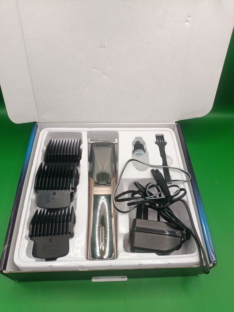 Купить Kemei km-5018 Б/У