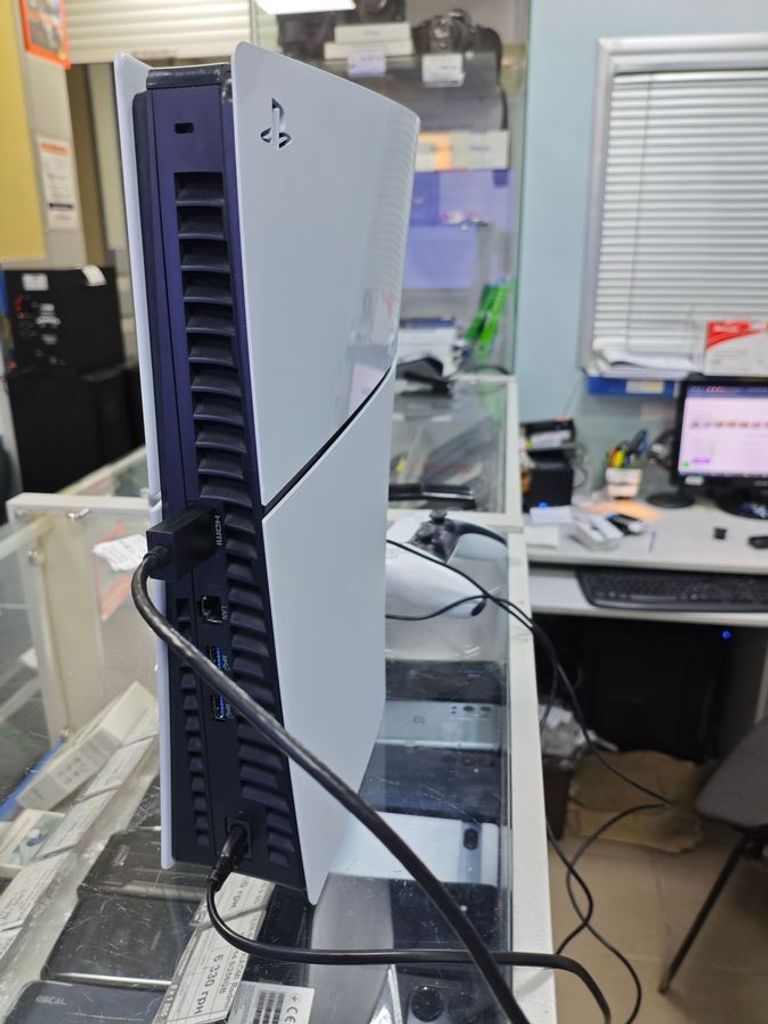 Sony PlayStation 5 Digital Edition 825GB Код:01-200876449. Зображення 15