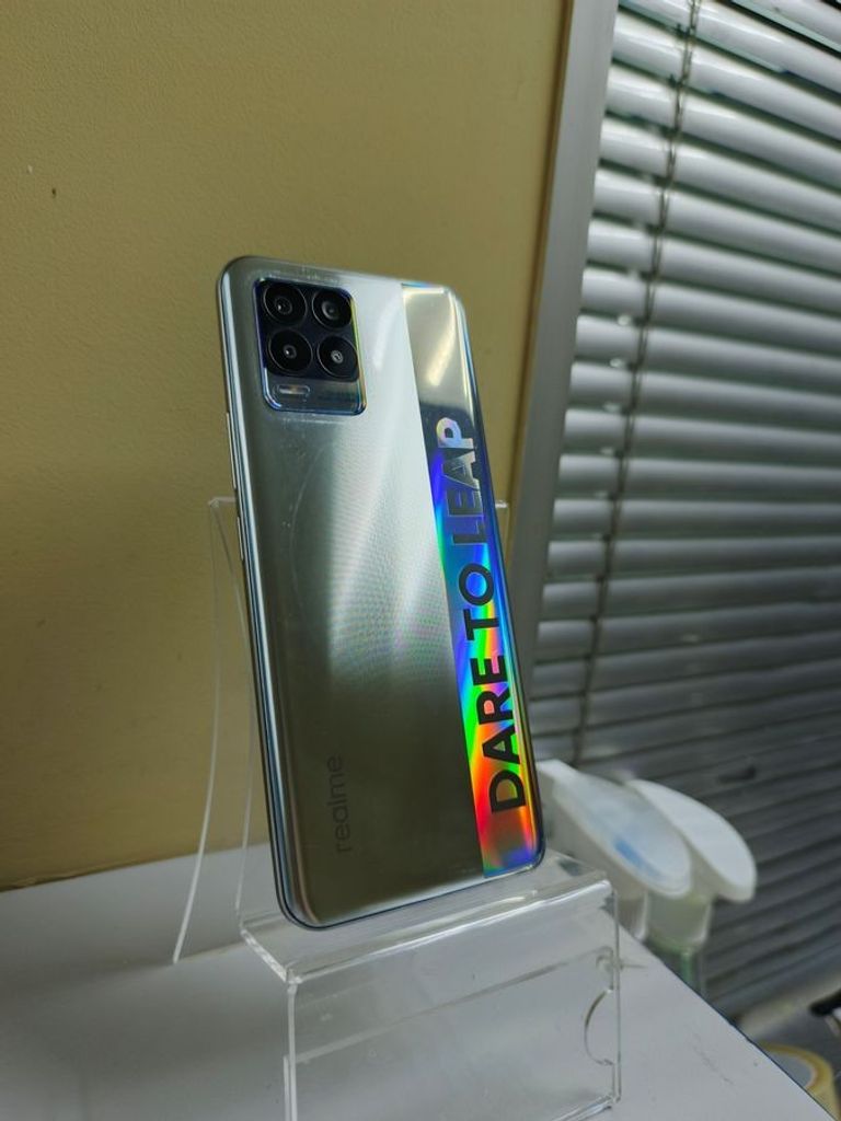 Купить Realme 8 6/128gb Б/У