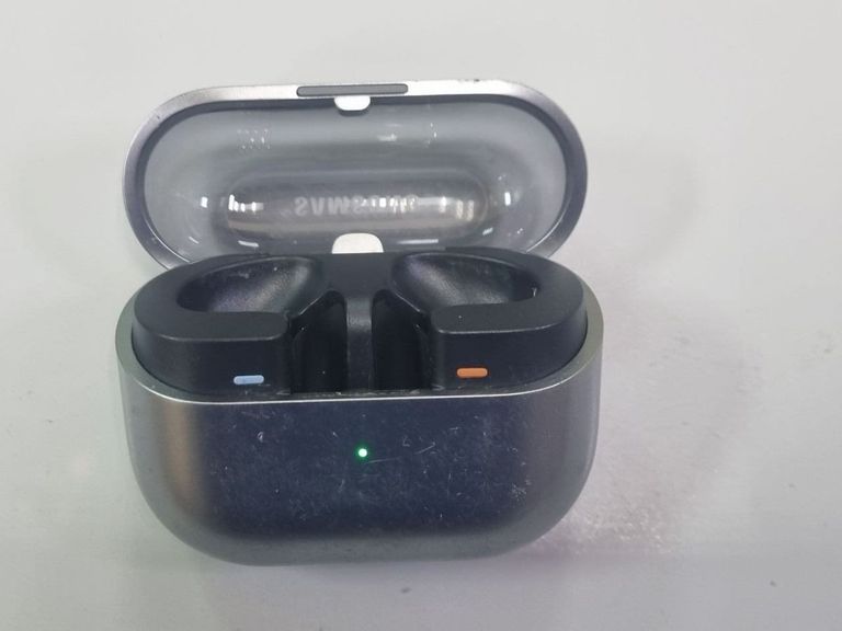 Дешиво Samsung galaxy buds3 с ломбарда