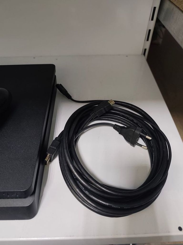 Дешиво  Sony PlayStation 4 Slim 1TB Black с ломбарда