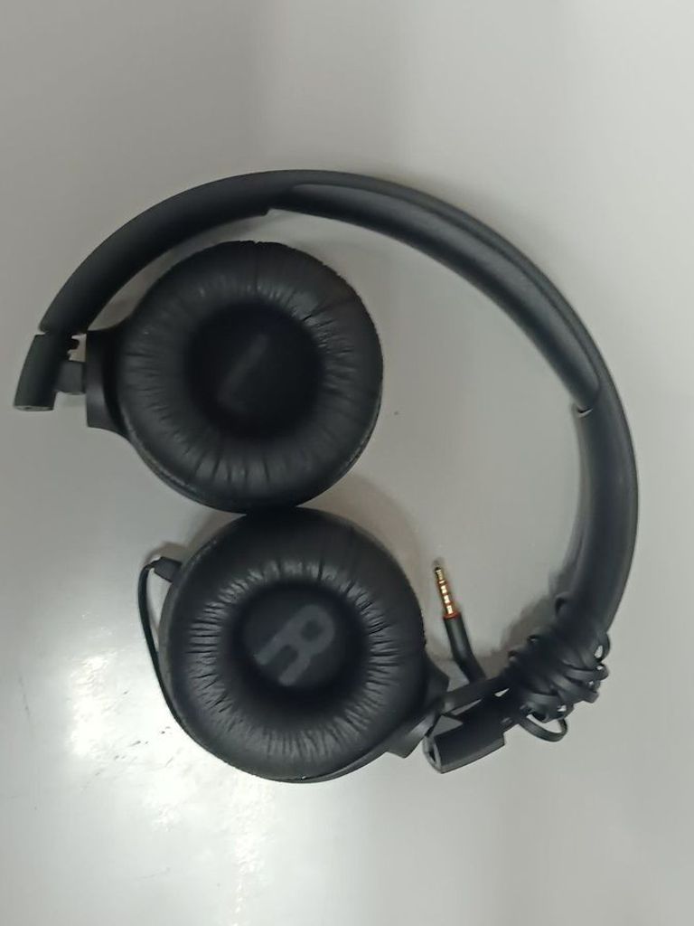 Оголошення Jbl tune 500 Б/У