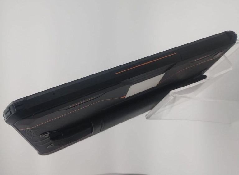 Дешиво Oukitel pad rt2 8/128gb с ломбарда