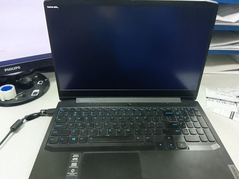 Дешево Lenovo 15/core i7-10750h ddr4/8gb ddr4/ssd 512 gb/geforce gtx1650ti 4gb з ломбарду