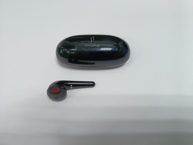 Дешиво 1More comfobuds ess3001t с ломбарда