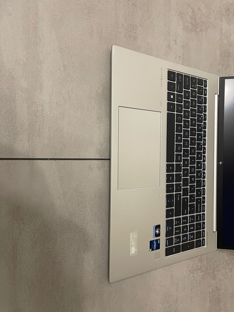 HP EliteBook 860 G9, 16" Код:null. Изображение 4