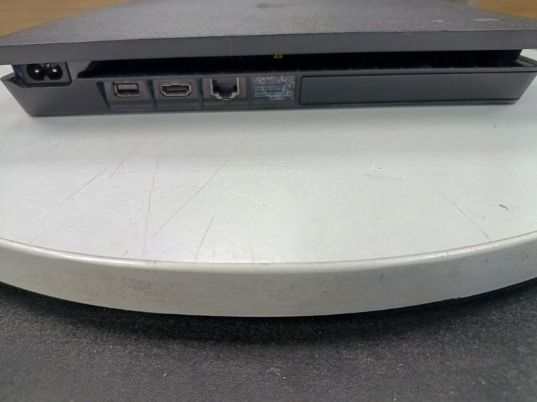 Дешиво  Sony PlayStation 4 Slim 1TB Black с ломбарда