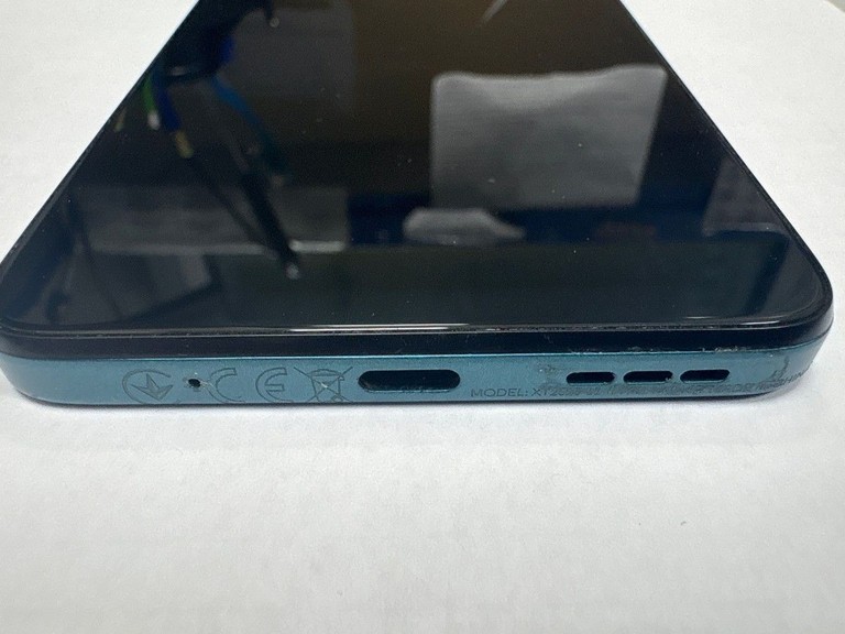 Дешево Motorola moto g05 4/128gb з ломбарду