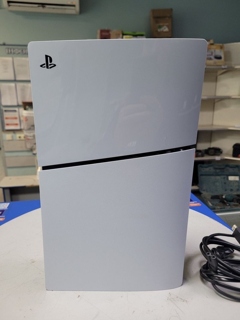 Дешиво Sony PlayStation 5 Slim Digital Edition 1TB с ломбарда