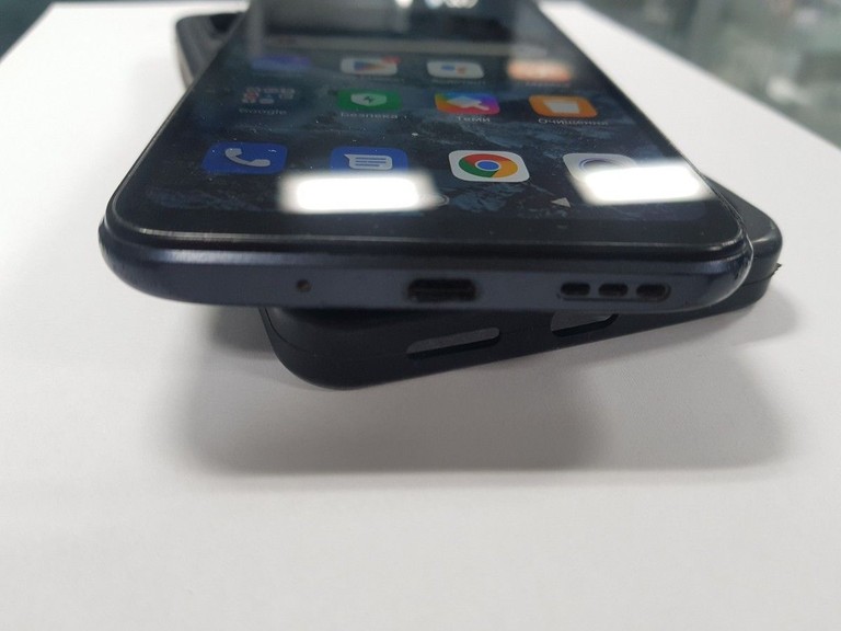 Дешево Xiaomi redmi 9a 4/64gb з ломбарду