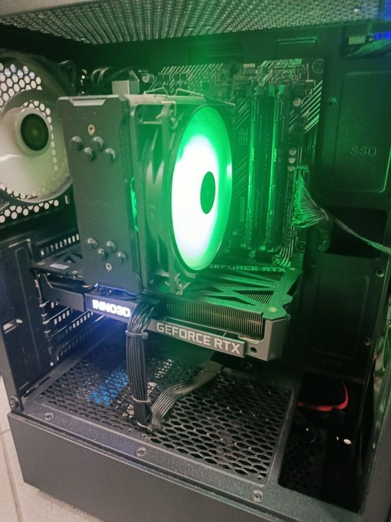 Дешево Пк amd ryzen 5 5500/ram 16 gb/hdd відсутній/ssd 1000 gb/nvidia rtx 3060 (geforce) 12gb gddr6 192bit з ломбарду