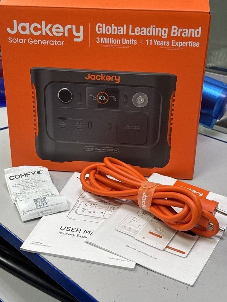 Купить Jackery explorer 300 plus Б/У