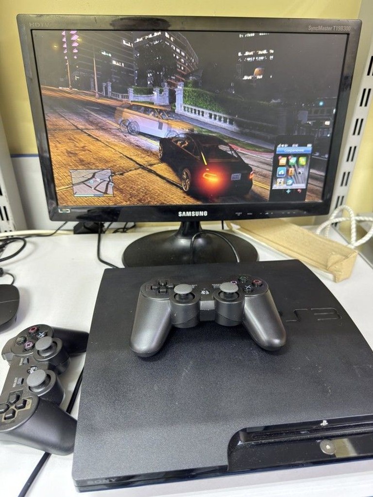 Купити Sony playstation 3 slim 160gb Б/У