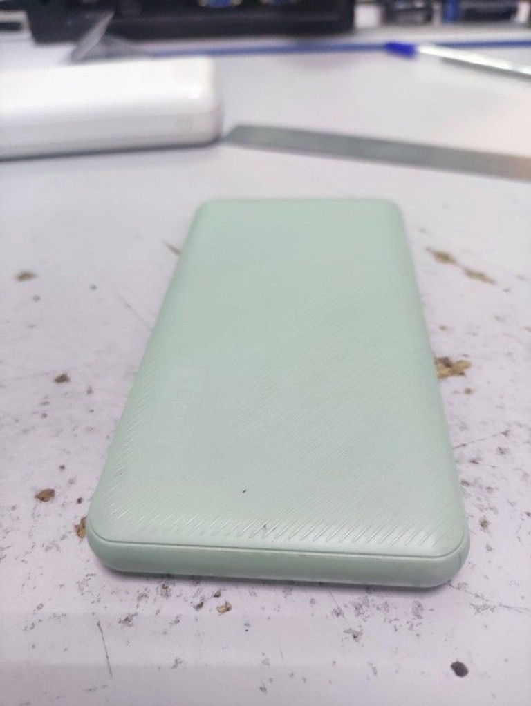 Купить Trust 10000mah Б/У