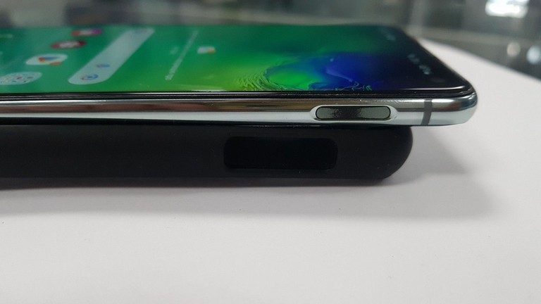 Дешиво Samsung galaxy s10e sm-g970 ds 6/128gb с ломбарда