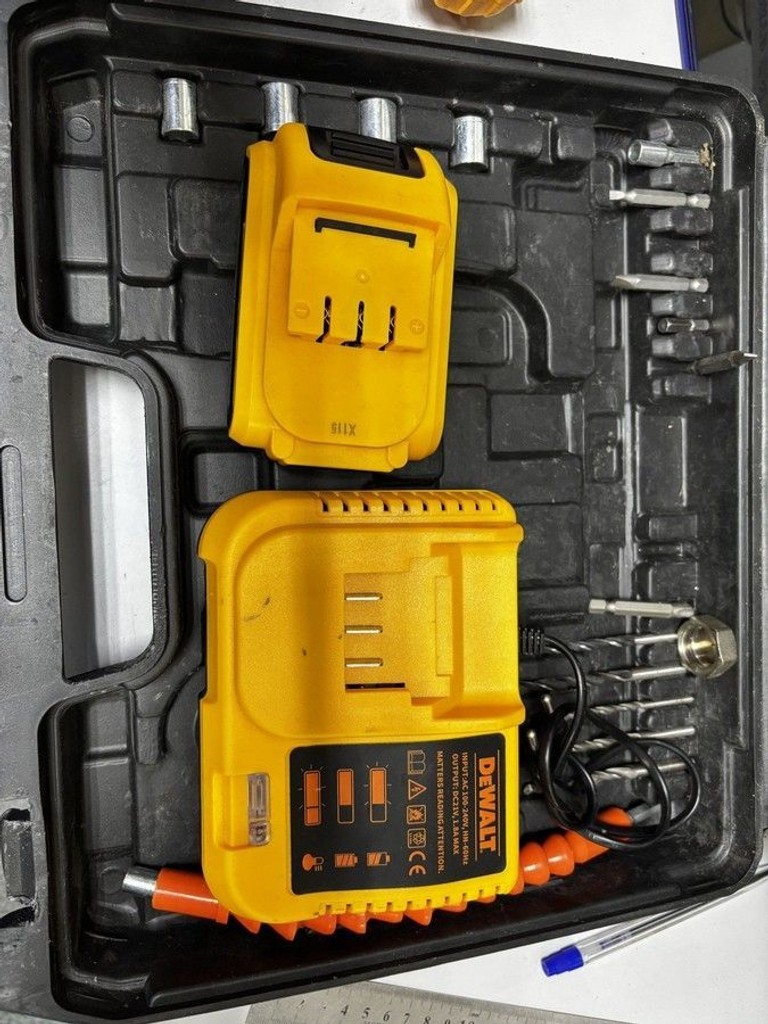 Розпродаж Dewalt Копія dcf922d2t 2 акб зп, продавець Техноскарб