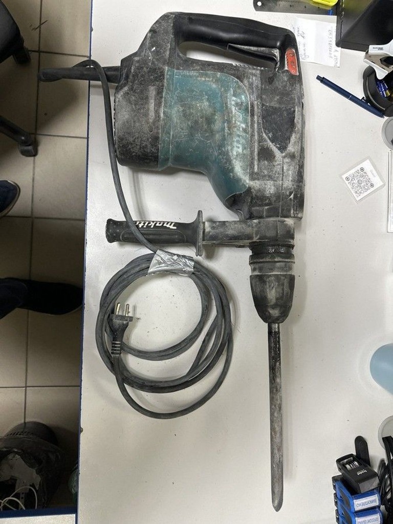 Оголошення Makita HR4501C Б/У