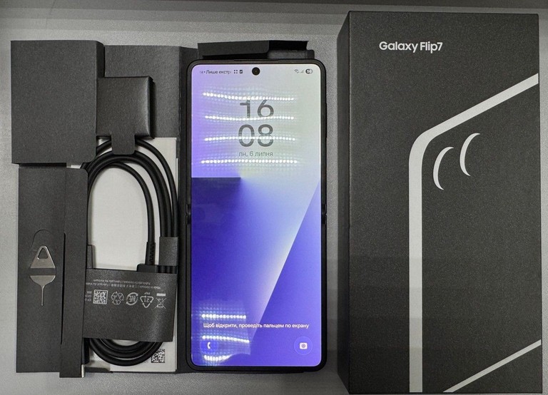 Купити Samsung galaxy flip7 12/256gb Б/У