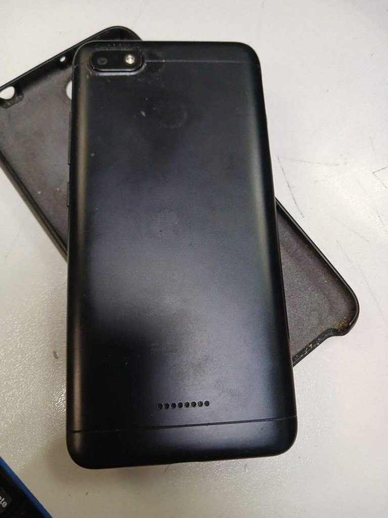 Дешиво Xiaomi Redmi 6A 2/16GB Black с ломбарда