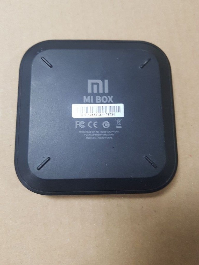 Дешиво Xiaomi mi tv box s mdz-22-ab с ломбарда