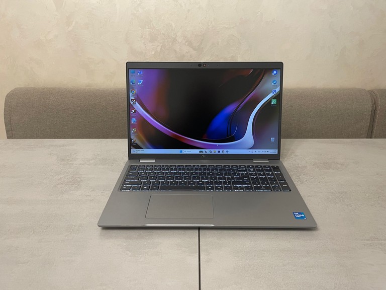 Купити Dell Latitude 5520, 15.6" Б/У